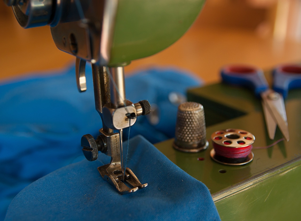 Naaimachine sewing-1896454_1280